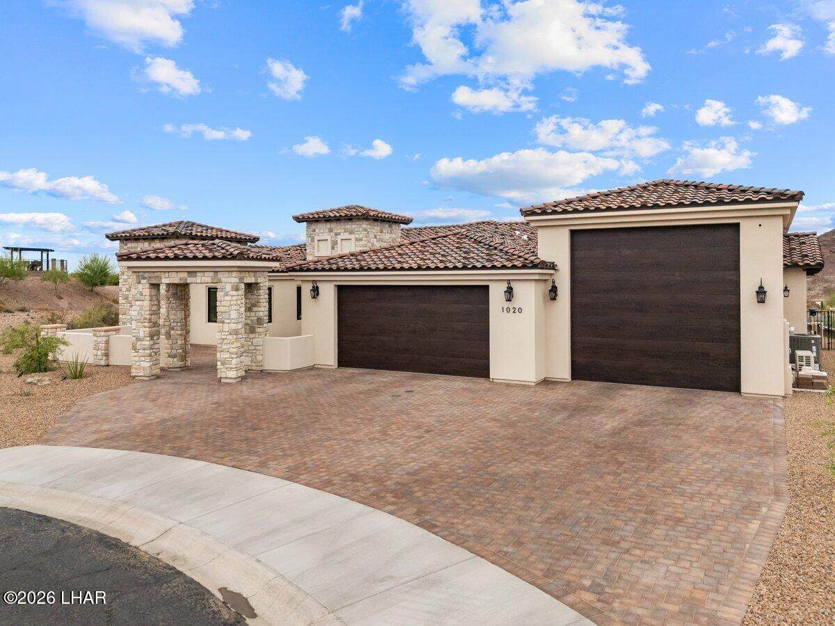 https://bt-photos.global.ssl.fastly.net/lakehavasu/orig_boomver_1_1042183-2.jpg