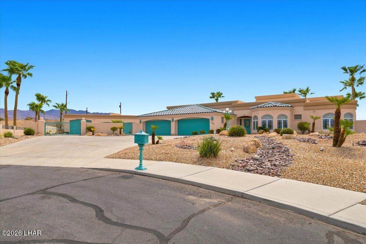 https://bt-photos.global.ssl.fastly.net/lakehavasu/orig_boomver_1_1042203-2.jpg