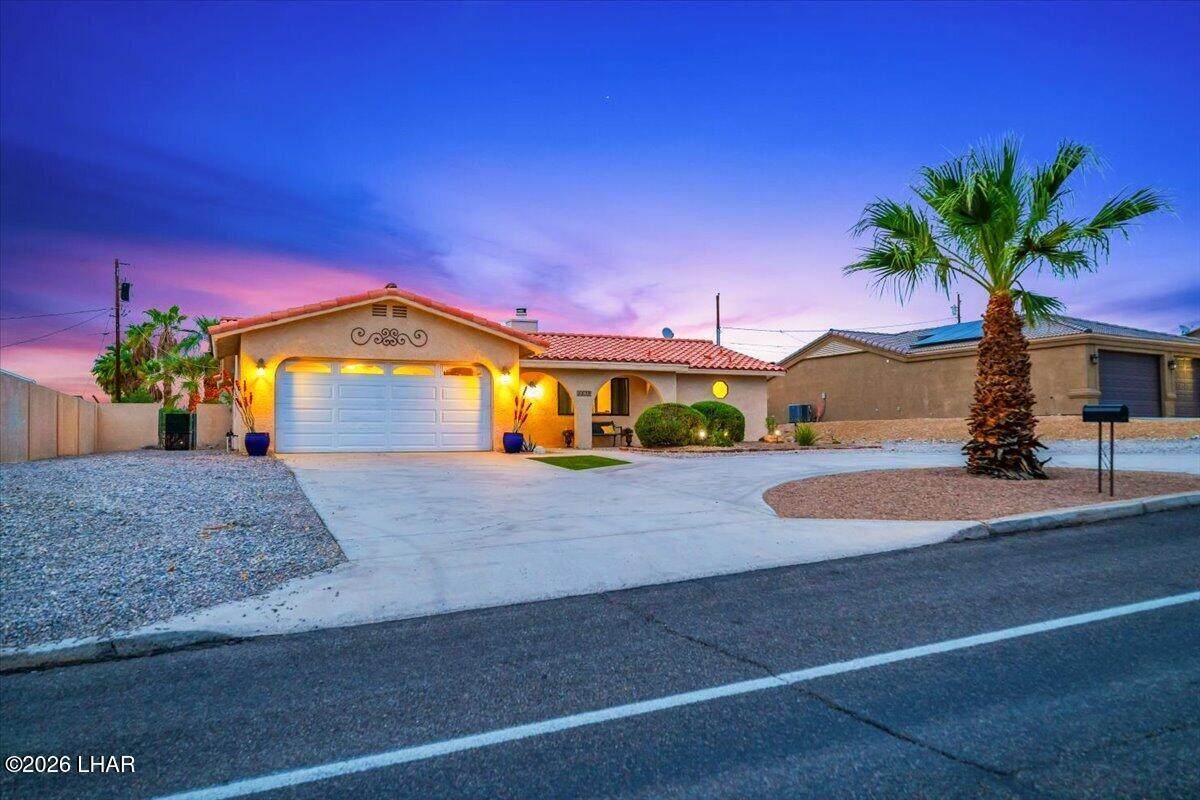 https://bt-photos.global.ssl.fastly.net/lakehavasu/orig_boomver_1_1042245-2.jpg