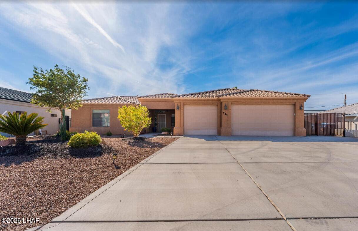 683 Aloha Dr - Photo 1