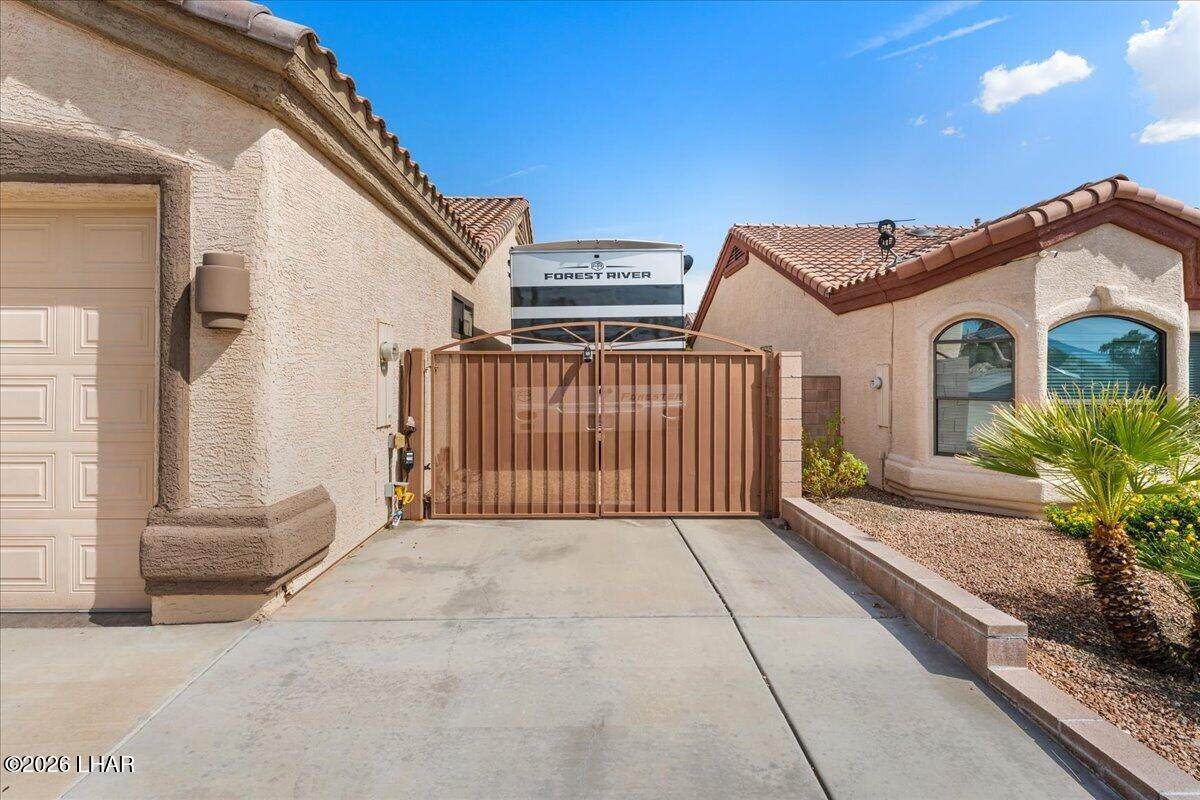 https://bt-photos.global.ssl.fastly.net/lakehavasu/orig_boomver_1_1042278-2.jpg