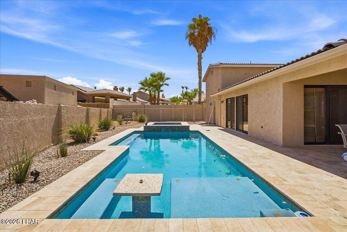 https://bt-photos.global.ssl.fastly.net/lakehavasu/1280_boomver_1_1042360-2.jpg