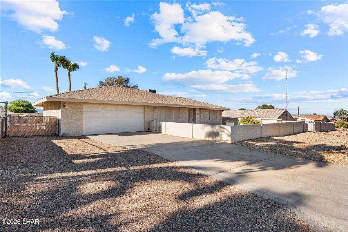 https://bt-photos.global.ssl.fastly.net/lakehavasu/orig_boomver_1_1042375-2.jpg