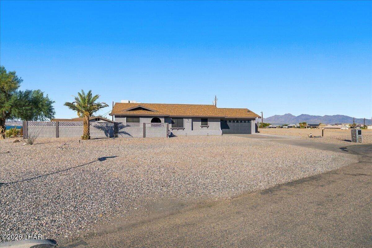 https://bt-photos.global.ssl.fastly.net/lakehavasu/orig_boomver_1_1042465-2.jpg