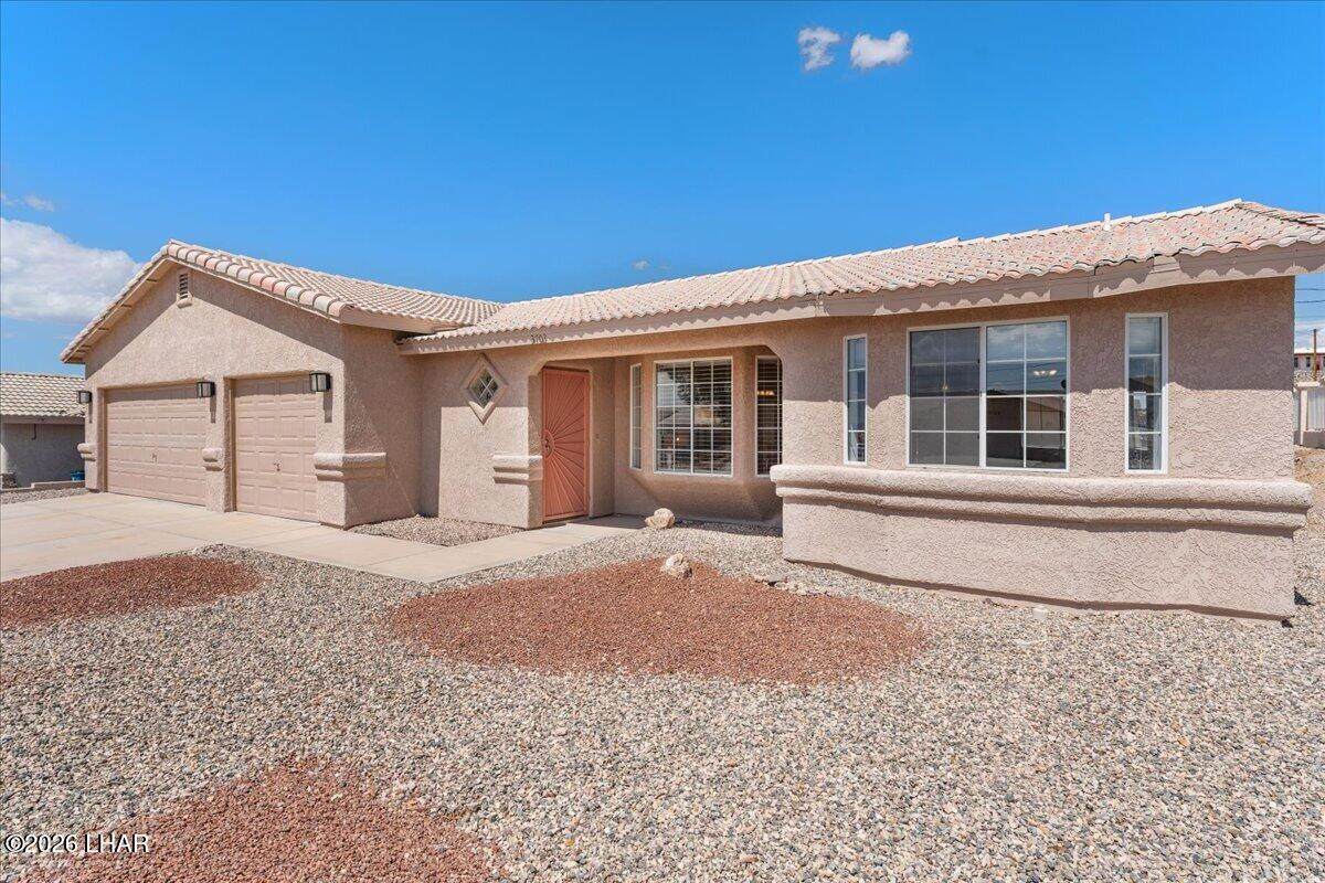 3703 Bluegrass Dr - Photo 1