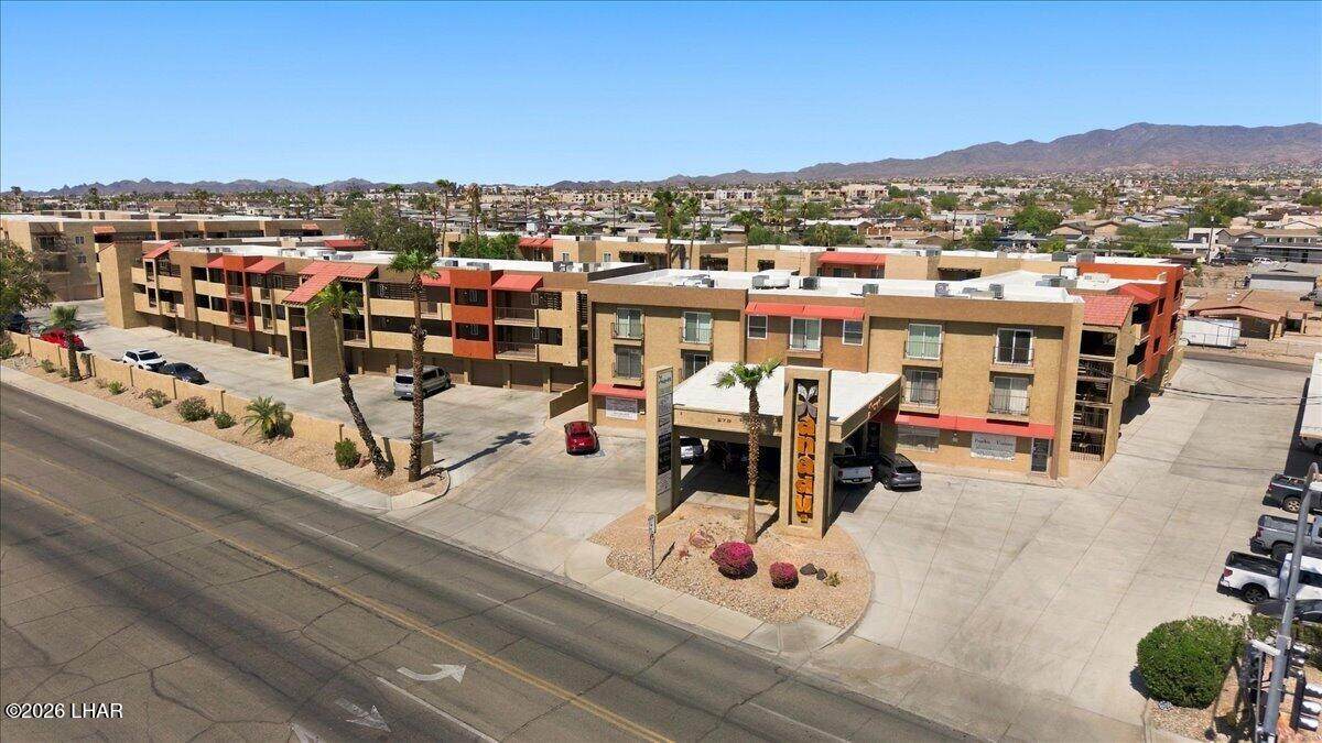 https://bt-photos.global.ssl.fastly.net/lakehavasu/orig_boomver_1_1042521-2.jpg