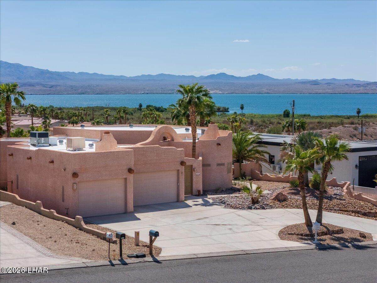 https://bt-photos.global.ssl.fastly.net/lakehavasu/orig_boomver_1_1042536-2.jpg