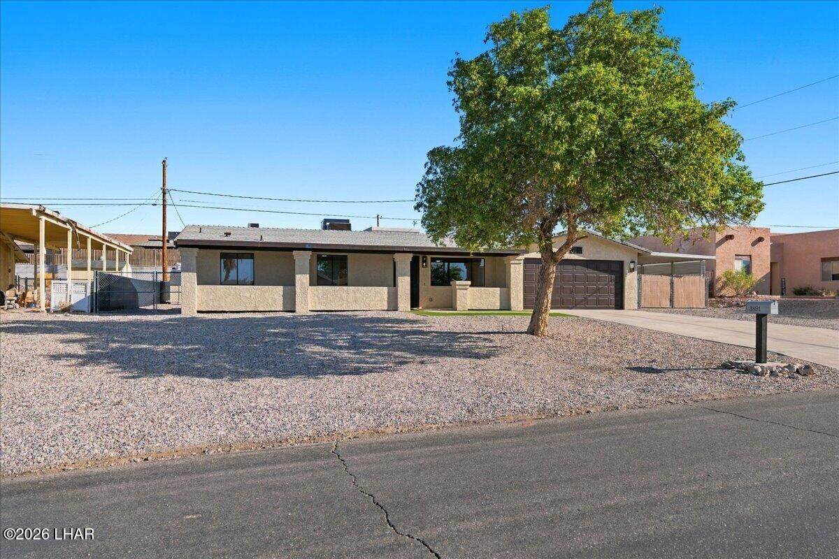 https://bt-photos.global.ssl.fastly.net/lakehavasu/orig_boomver_1_1042629-2.jpg