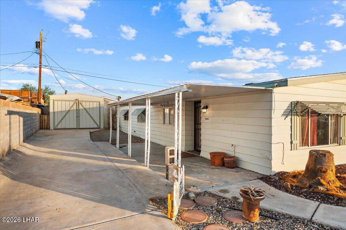 https://bt-photos.global.ssl.fastly.net/lakehavasu/orig_boomver_1_1042672-2.jpg