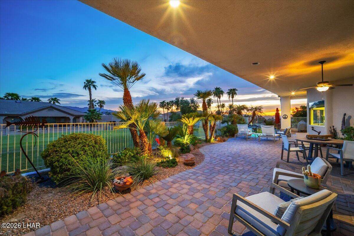 https://bt-photos.global.ssl.fastly.net/lakehavasu/orig_boomver_1_1042690-2.jpg