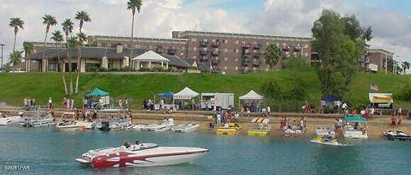 https://bt-photos.global.ssl.fastly.net/lakehavasu/orig_boomver_1_1042739-2.jpg