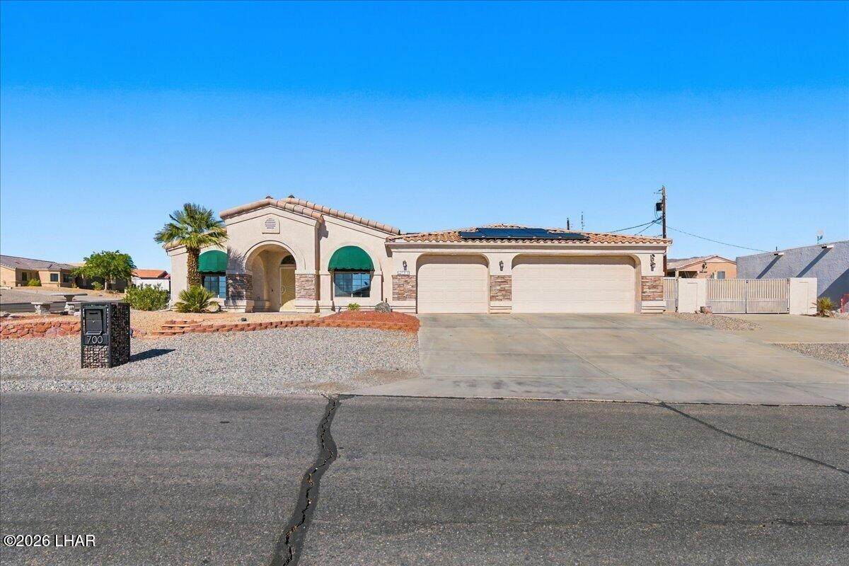 https://bt-photos.global.ssl.fastly.net/lakehavasu/orig_boomver_1_1042780-2.jpg