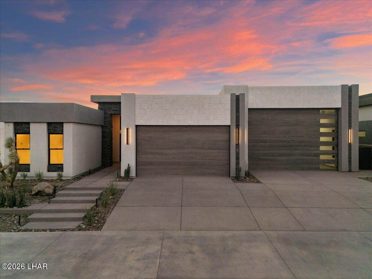 2521 Aubrey Hills Ln - Photo 1