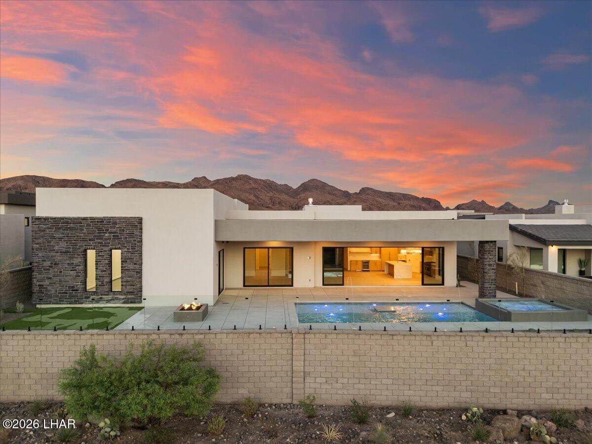 https://bt-photos.global.ssl.fastly.net/lakehavasu/orig_boomver_2_1039864-2.jpg