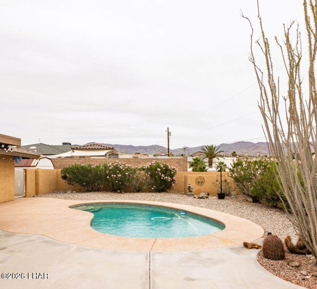 https://bt-photos.global.ssl.fastly.net/lakehavasu/orig_boomver_2_1040739-2.jpg