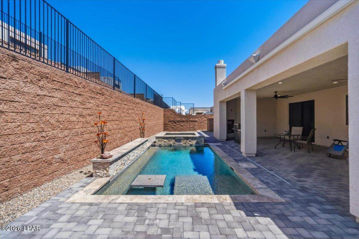 https://bt-photos.global.ssl.fastly.net/lakehavasu/orig_boomver_2_1041069-2.jpg