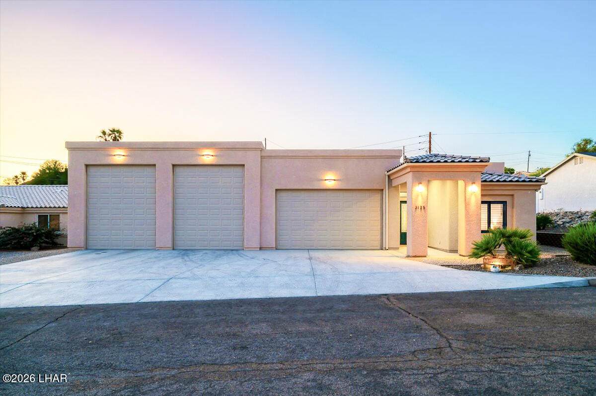 https://bt-photos.global.ssl.fastly.net/lakehavasu/orig_boomver_2_1041385-2.jpg