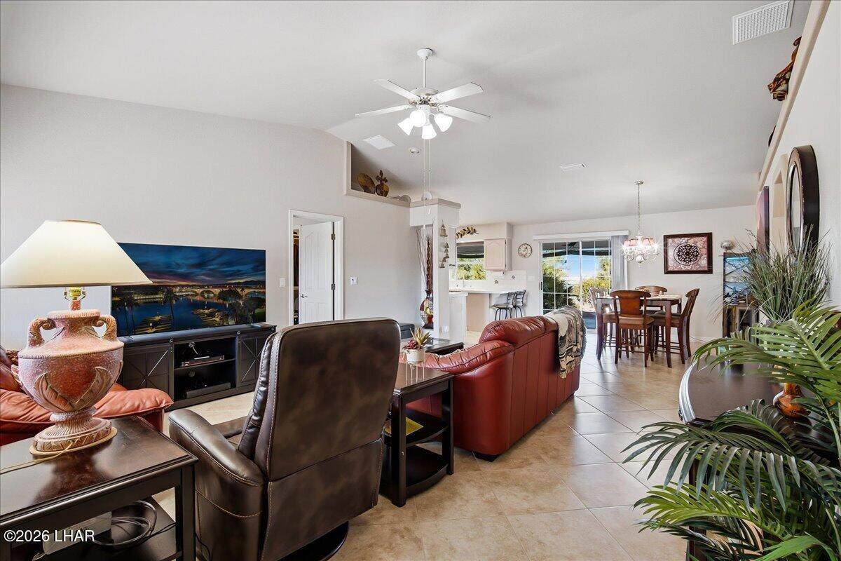 https://bt-photos.global.ssl.fastly.net/lakehavasu/orig_boomver_2_1041873-2.jpg