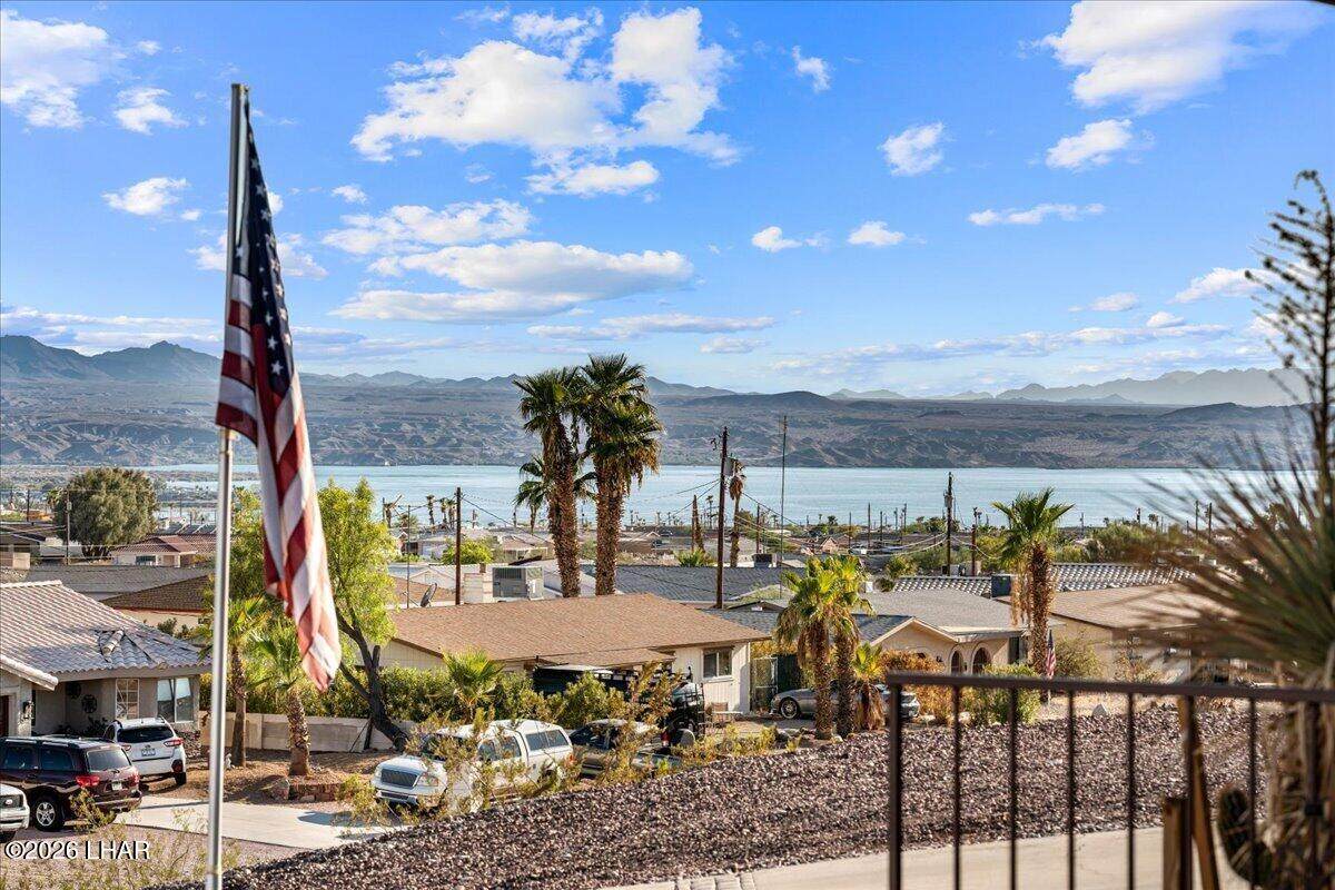 https://bt-photos.global.ssl.fastly.net/lakehavasu/orig_boomver_2_1042178-2.jpg