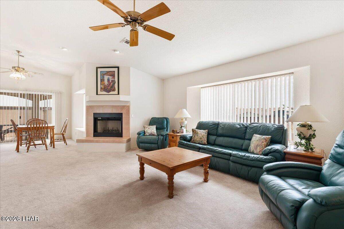 https://bt-photos.global.ssl.fastly.net/lakehavasu/1280_boomver_2_1042180-2.jpg