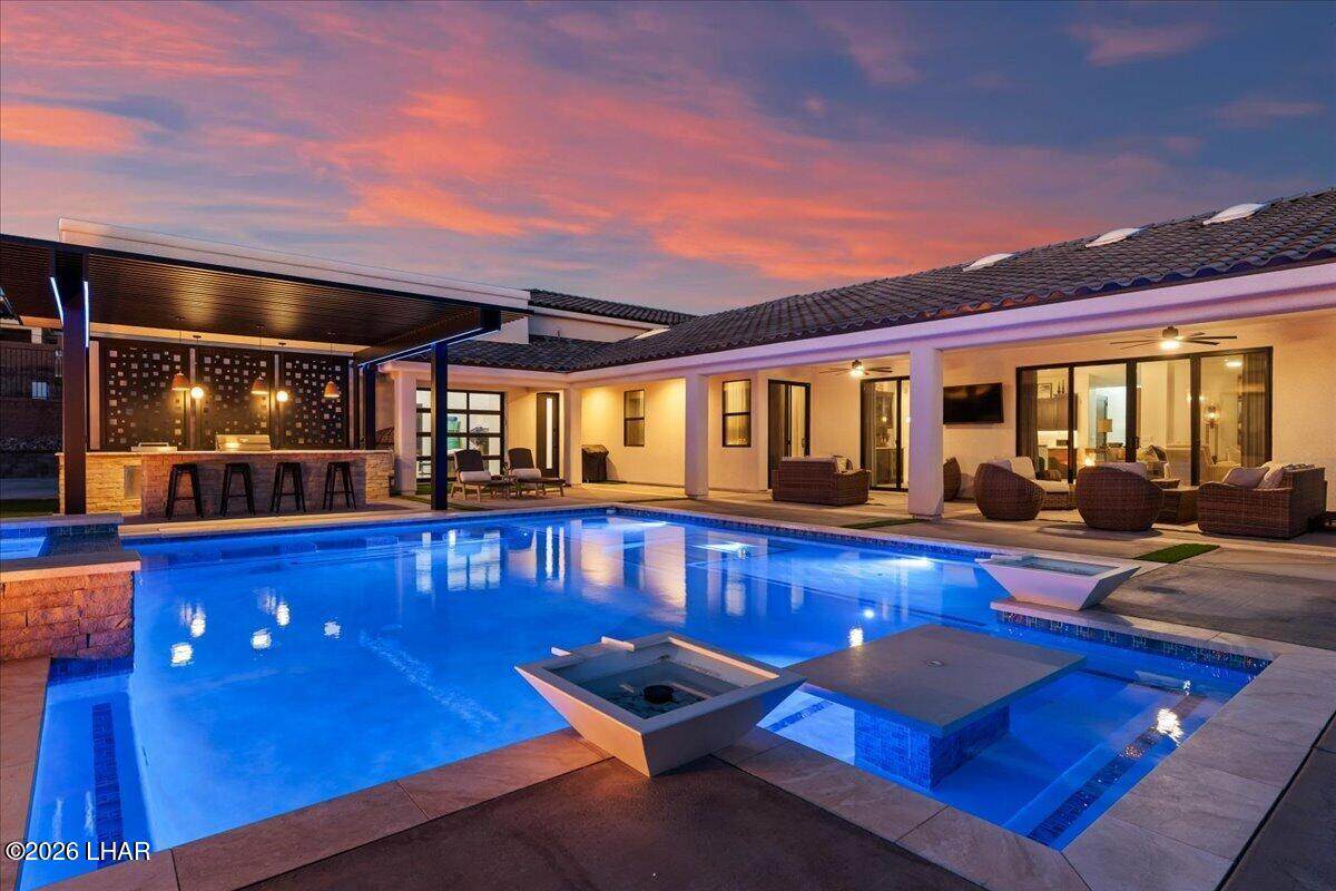 https://bt-photos.global.ssl.fastly.net/lakehavasu/orig_boomver_2_1042353-2.jpg