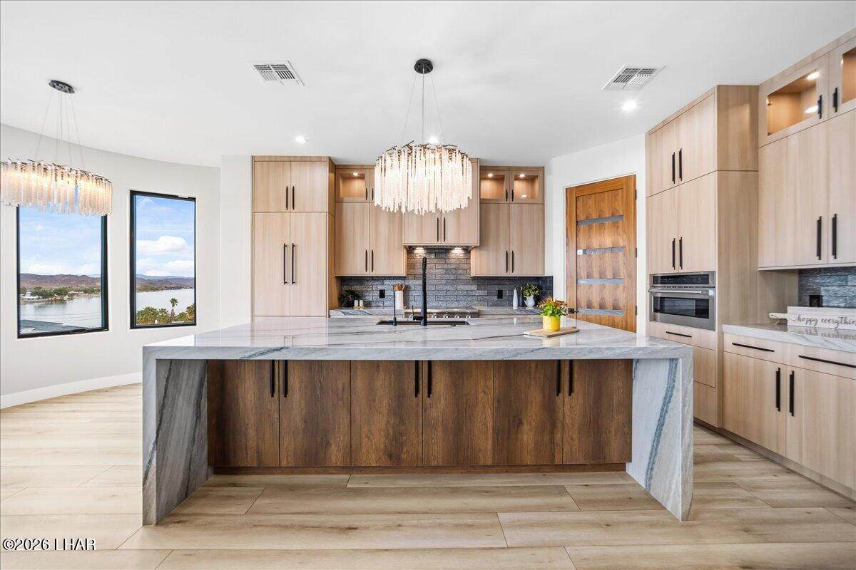 https://bt-photos.global.ssl.fastly.net/lakehavasu/orig_boomver_3_1039596-2.jpg