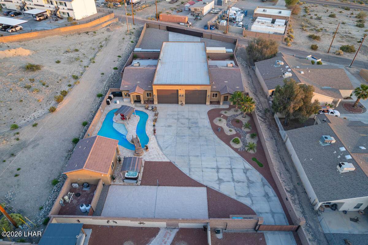 https://bt-photos.global.ssl.fastly.net/lakehavasu/orig_boomver_3_1039853-2.jpg