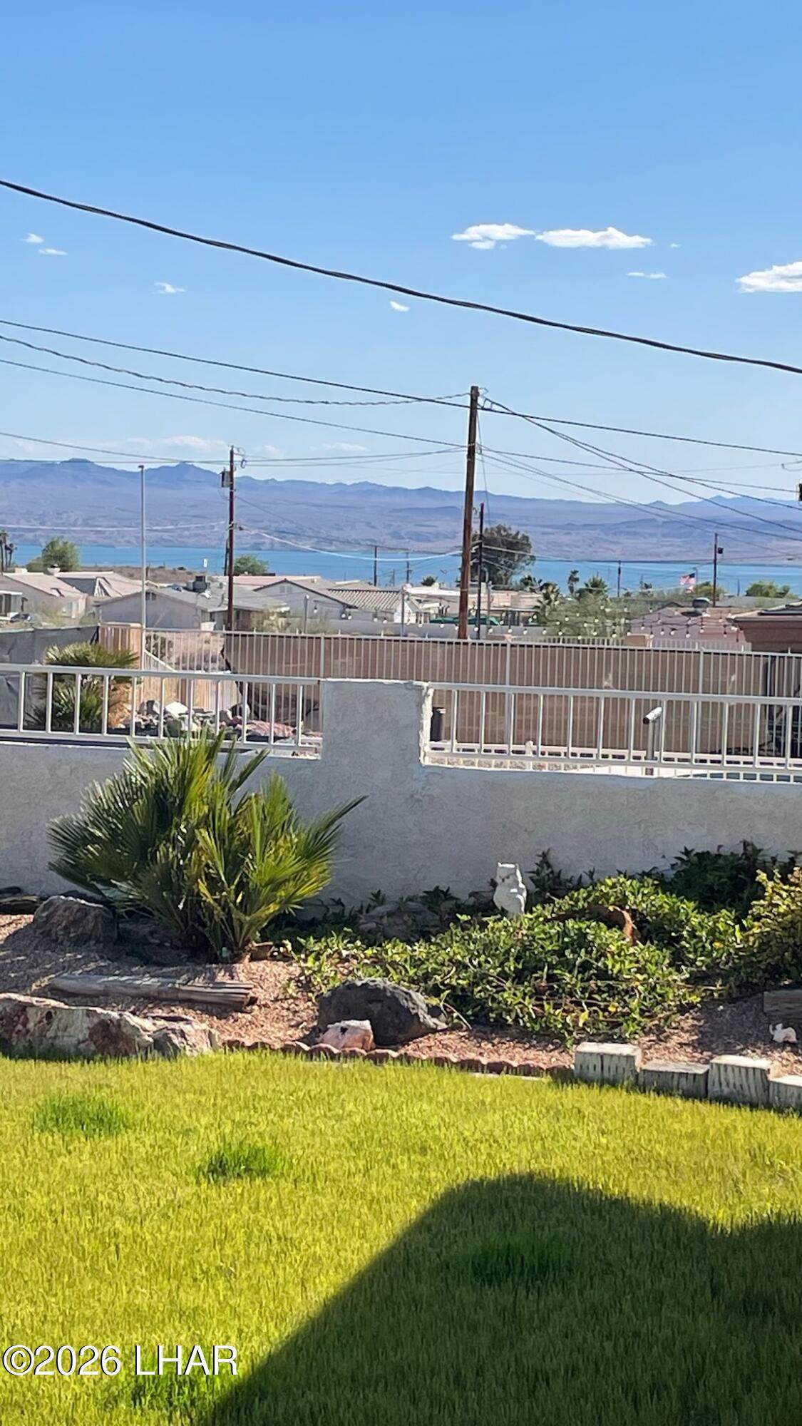 https://bt-photos.global.ssl.fastly.net/lakehavasu/orig_boomver_3_1040682-2.jpg