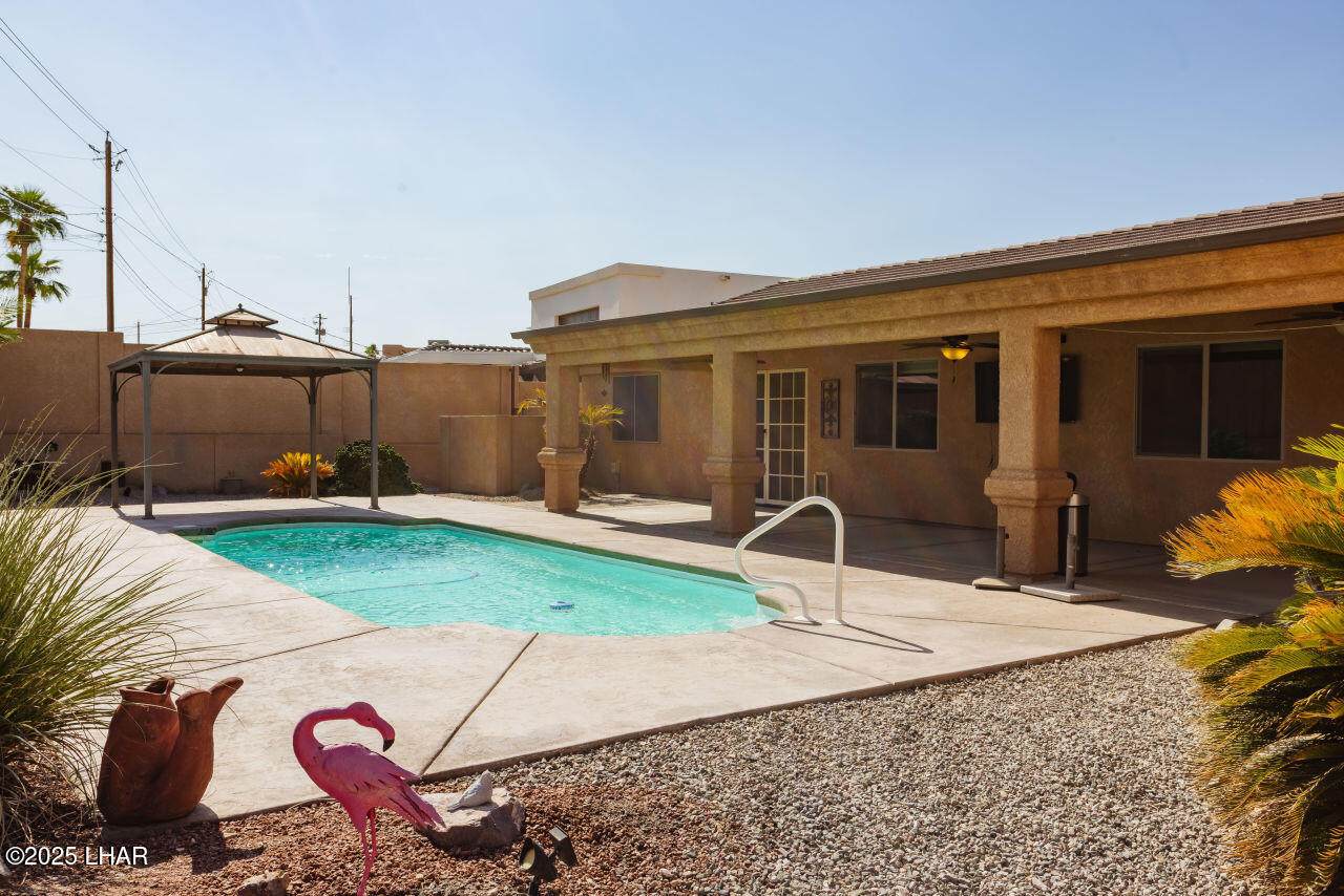 https://bt-photos.global.ssl.fastly.net/lakehavasu/orig_boomver_5_1036844-2.jpg