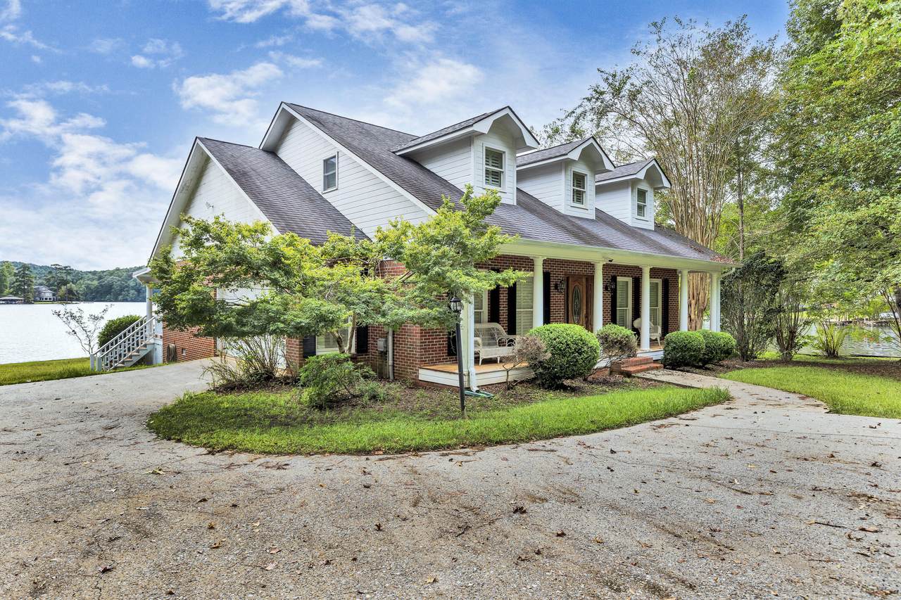 710 Whisperwood Dr - Photo 1
