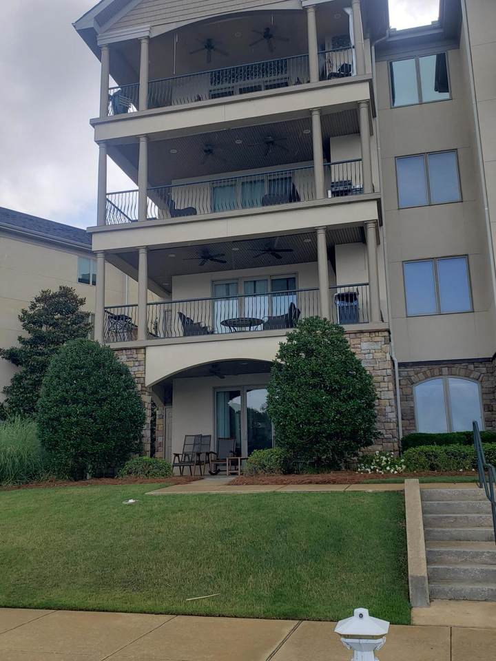 448 Marina Pointe Rd C104 - Photo 1