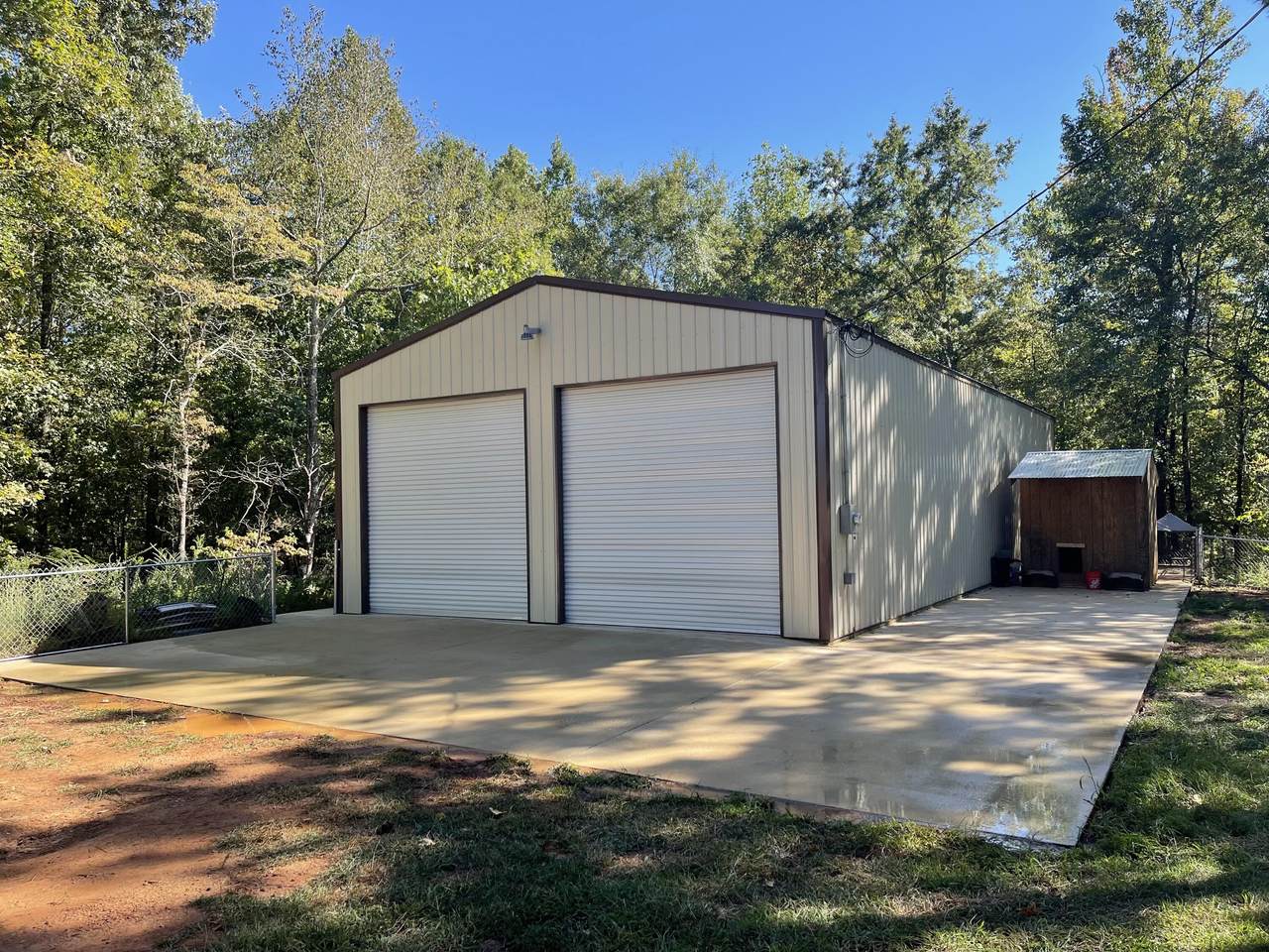 409 Henderson Dr - Photo 1