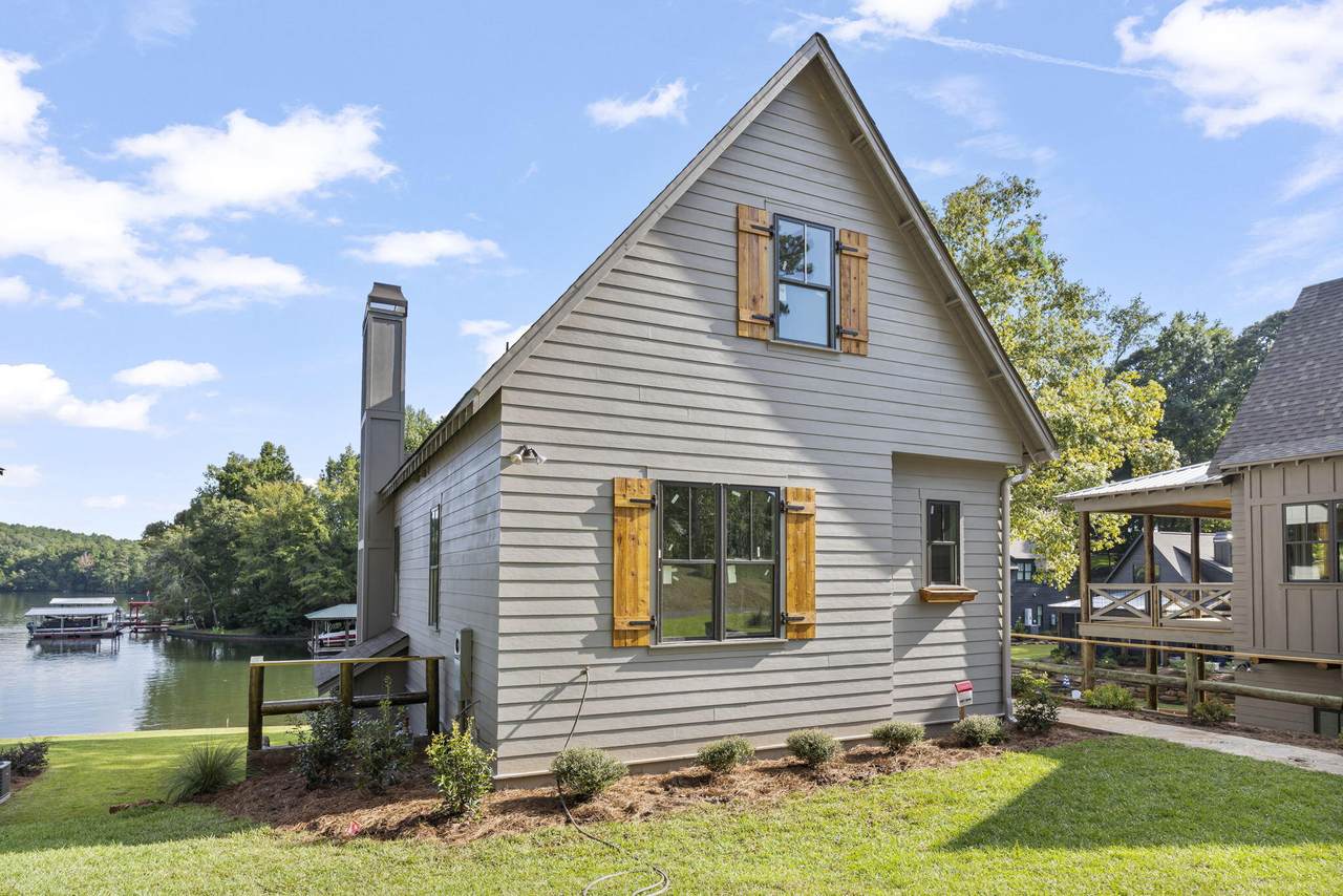 115 Landing Dr - Photo 1