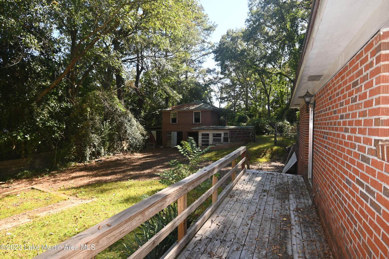 https://bt-photos.global.ssl.fastly.net/lakemartin/1280_boomver_1_23-1179-2.jpg