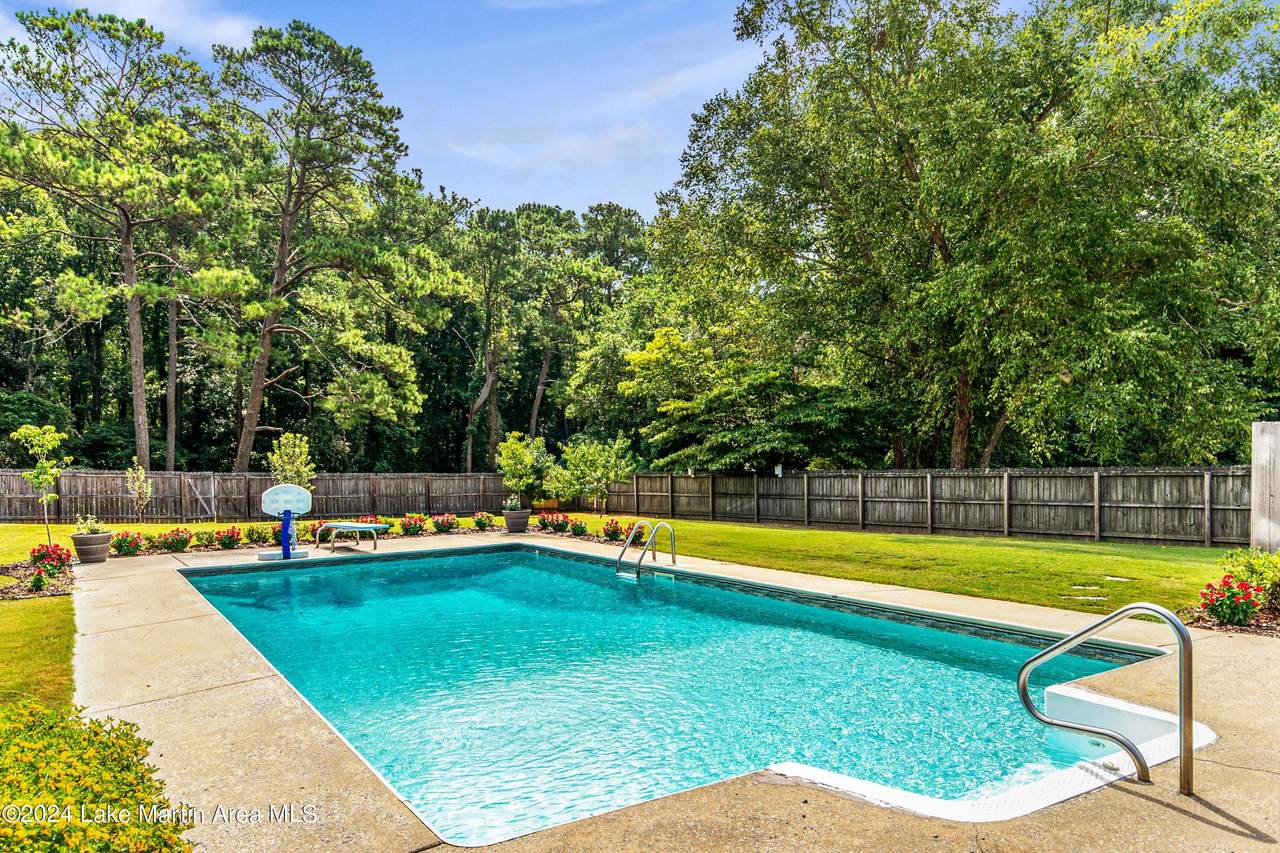 https://bt-photos.global.ssl.fastly.net/lakemartin/1280_boomver_1_24-1115-2.jpg