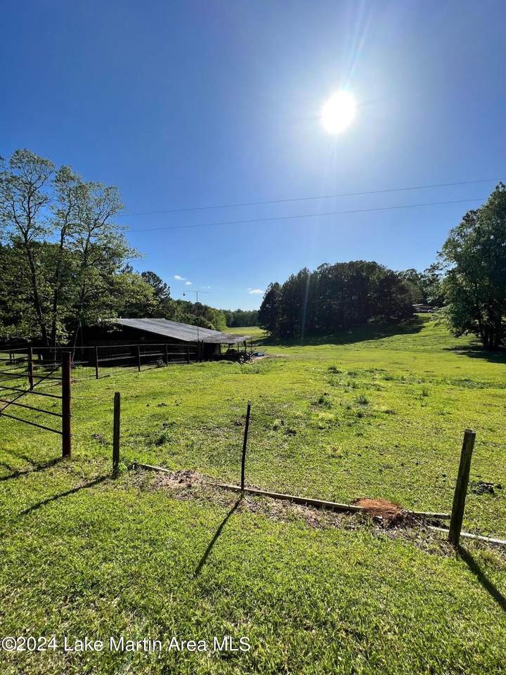 https://bt-photos.global.ssl.fastly.net/lakemartin/1280_boomver_1_24-1217-2.jpg