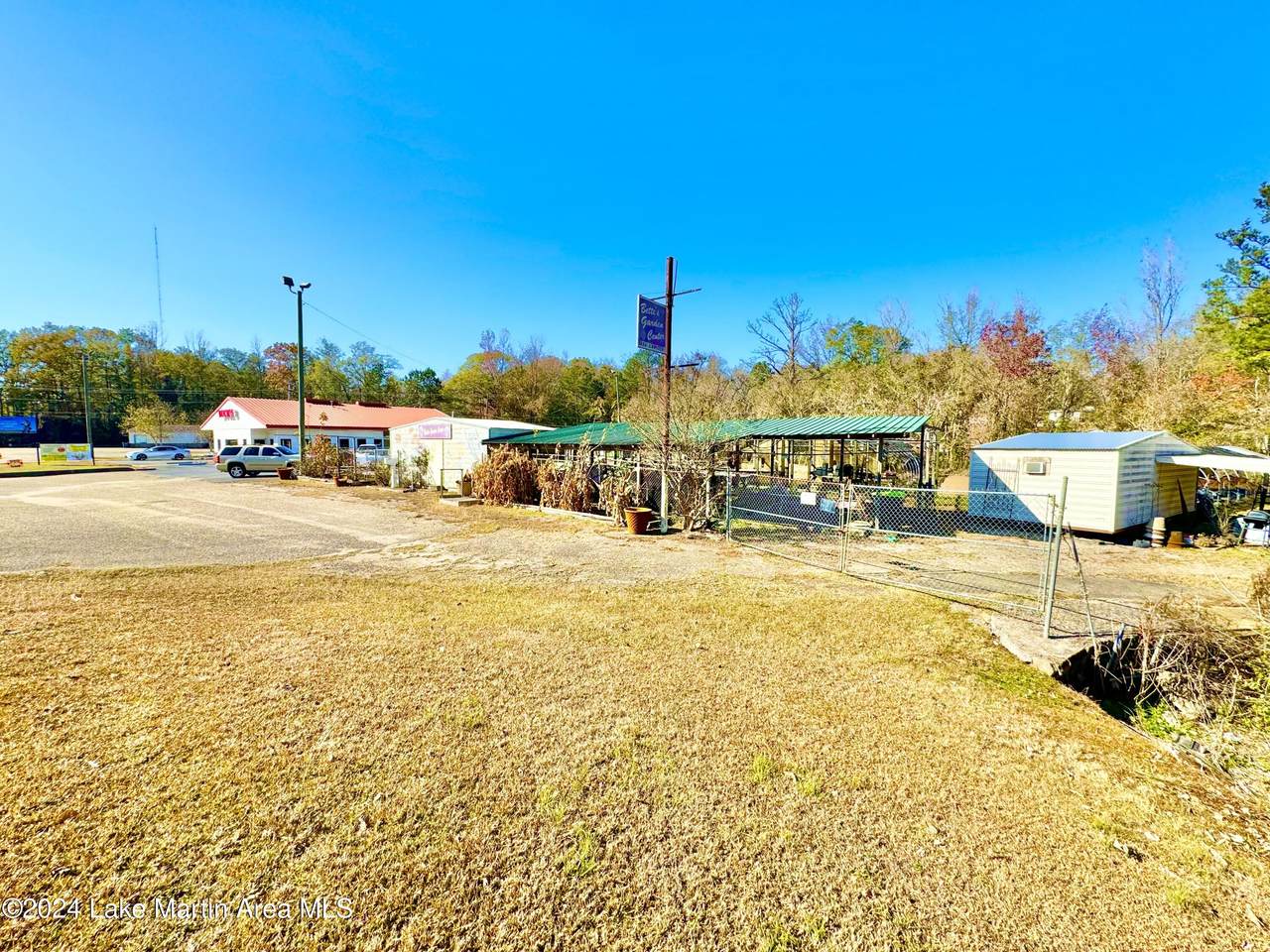 1217 Tallapoosa St - Photo 1