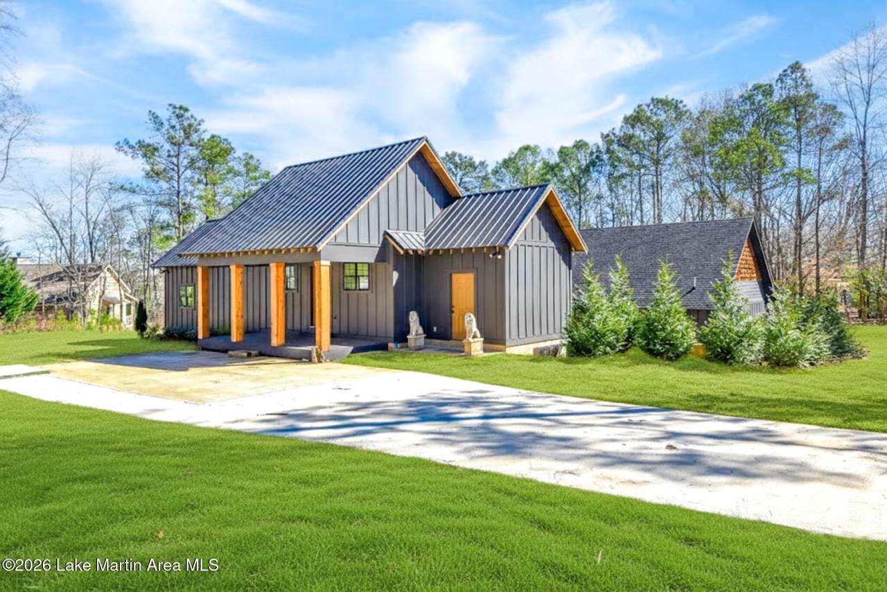 115 Weatherford Cir - Photo 1