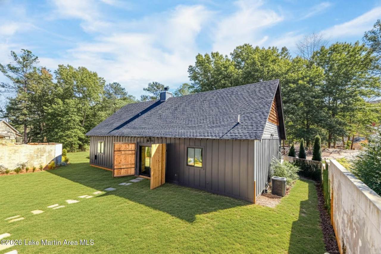 https://bt-photos.global.ssl.fastly.net/lakemartin/1280_boomver_1_24-1466-2.jpg