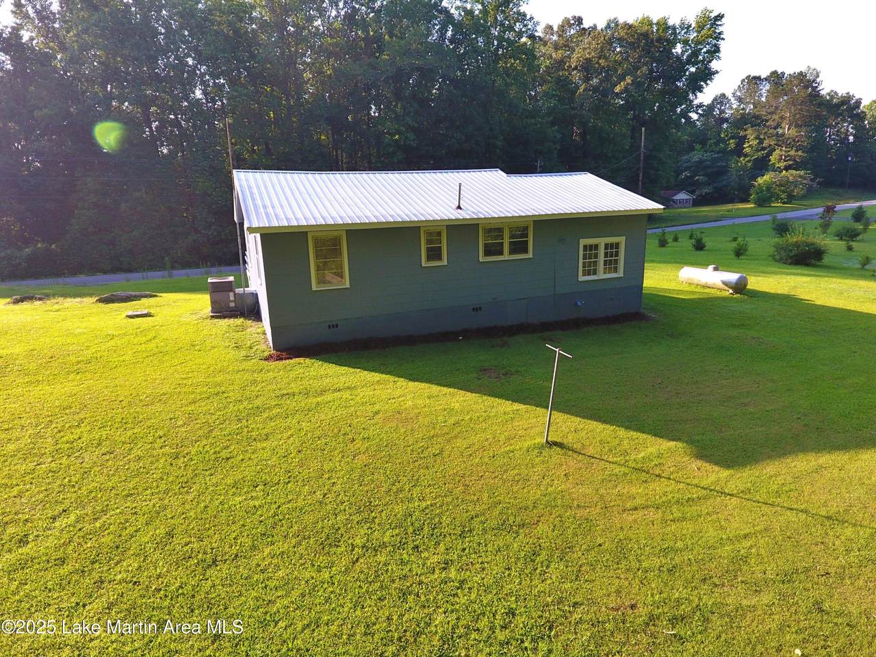 https://bt-photos.global.ssl.fastly.net/lakemartin/1280_boomver_1_24-287-2.jpg