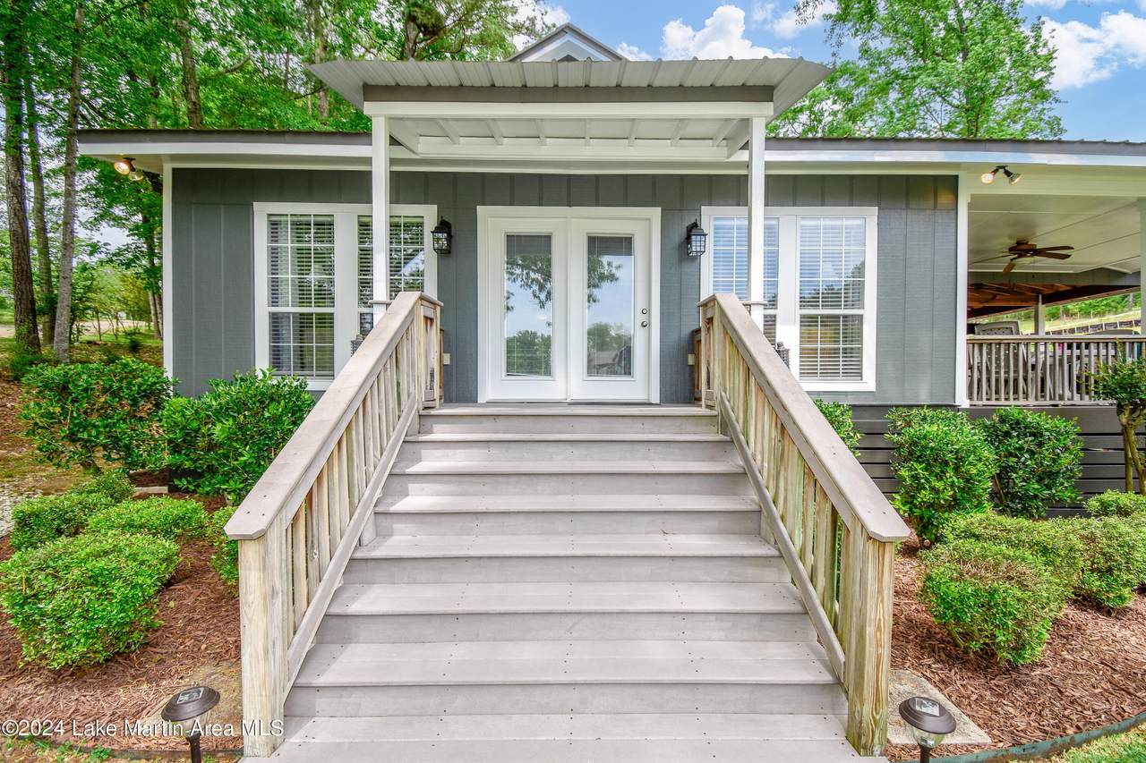 https://bt-photos.global.ssl.fastly.net/lakemartin/1280_boomver_1_25-1564-2.jpg