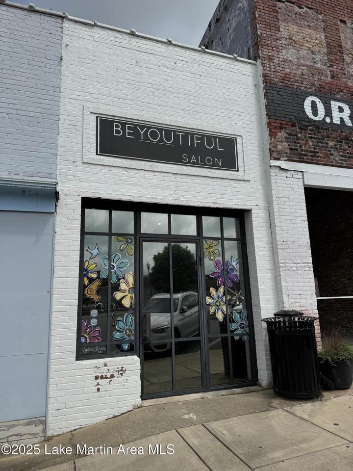 50 Broad St - Photo 1