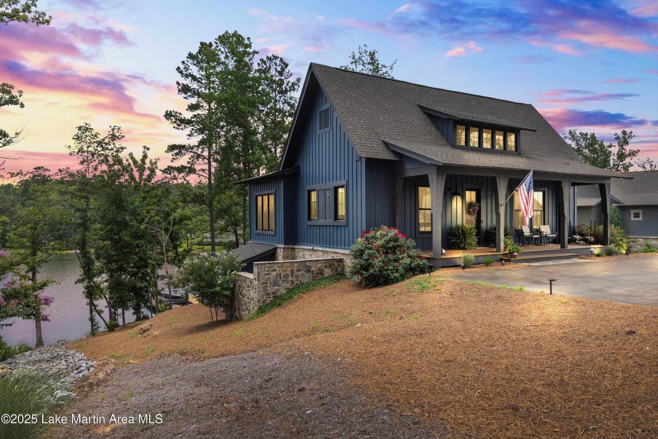 https://bt-photos.global.ssl.fastly.net/lakemartin/1280_boomver_1_25-1812-2.jpg