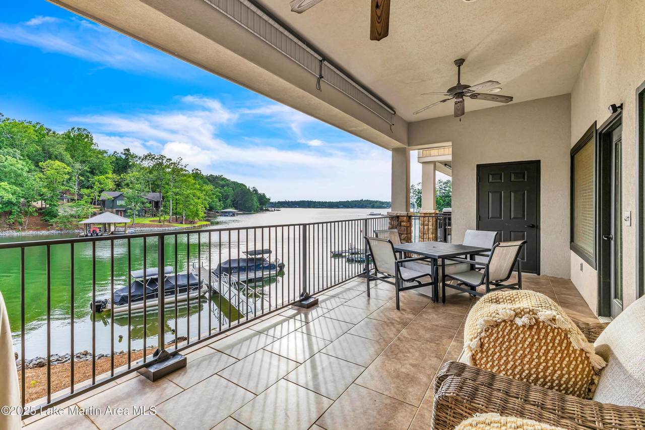 https://bt-photos.global.ssl.fastly.net/lakemartin/1280_boomver_1_25-1859-2.jpg