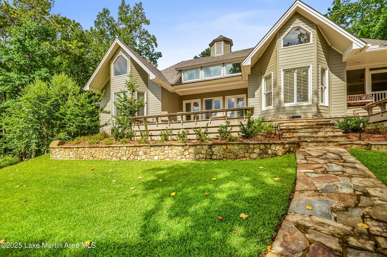 https://bt-photos.global.ssl.fastly.net/lakemartin/1280_boomver_1_25-1986-2.jpg