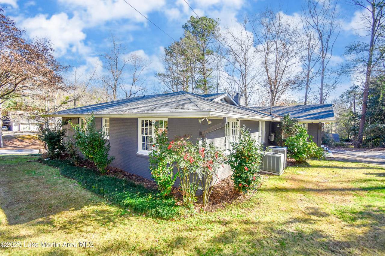 https://bt-photos.global.ssl.fastly.net/lakemartin/1280_boomver_2_25-20-2.jpg