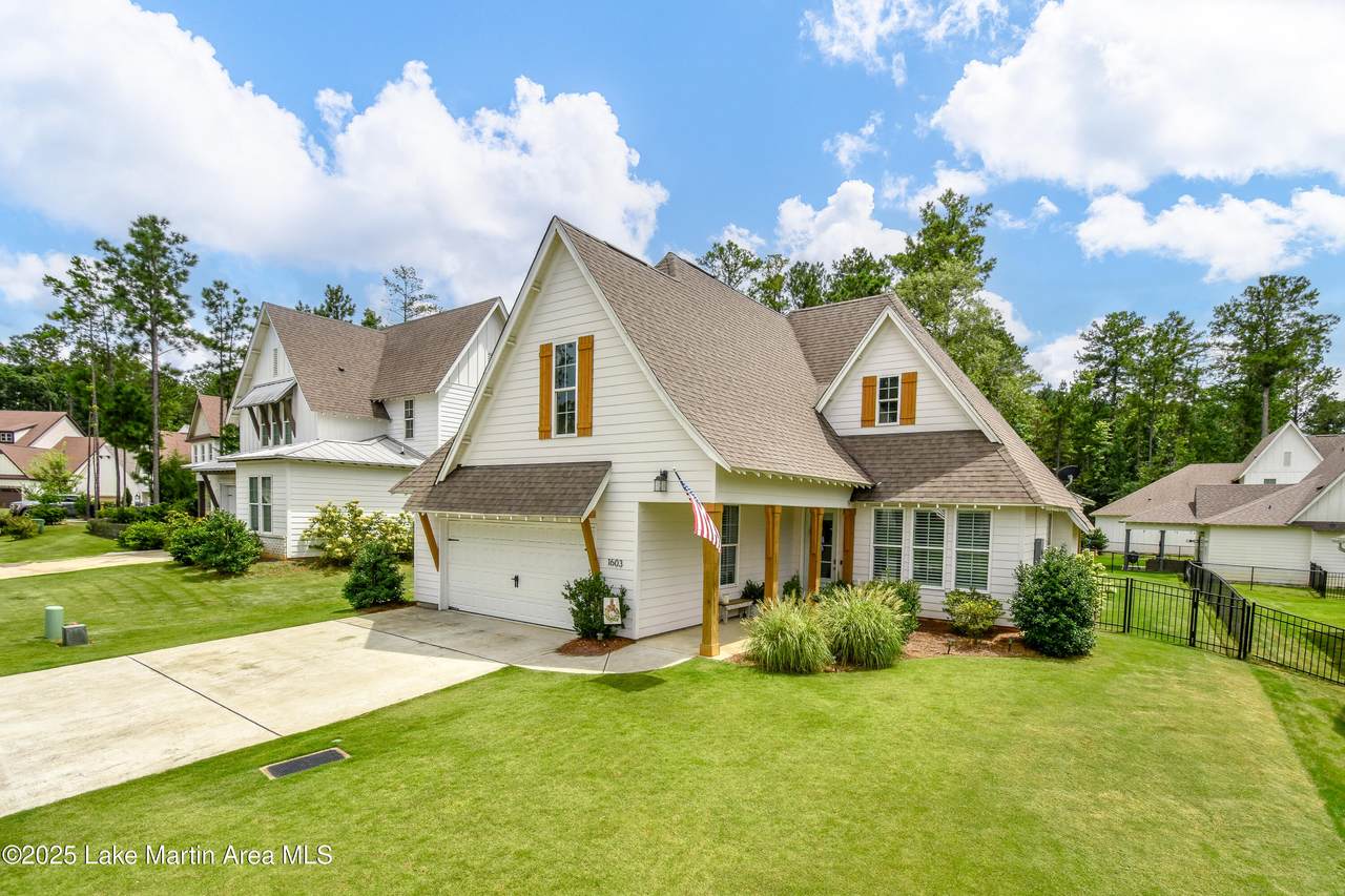 1603 Whiskey Run Ln - Photo 1