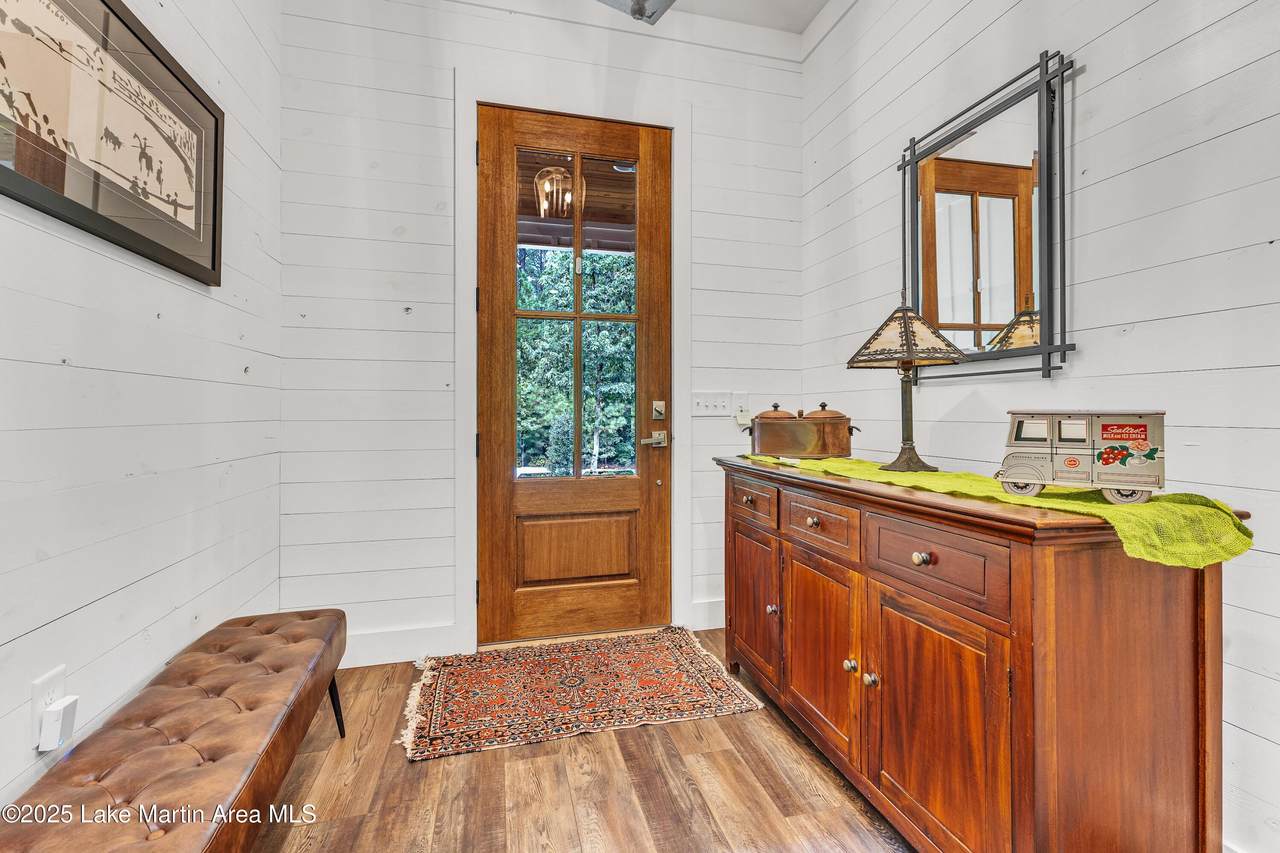 https://bt-photos.global.ssl.fastly.net/lakemartin/1280_boomver_1_25-2136-2.jpg