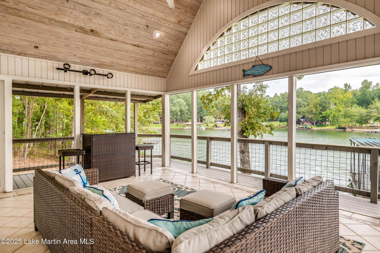 https://bt-photos.global.ssl.fastly.net/lakemartin/1280_boomver_1_25-2147-2.jpg
