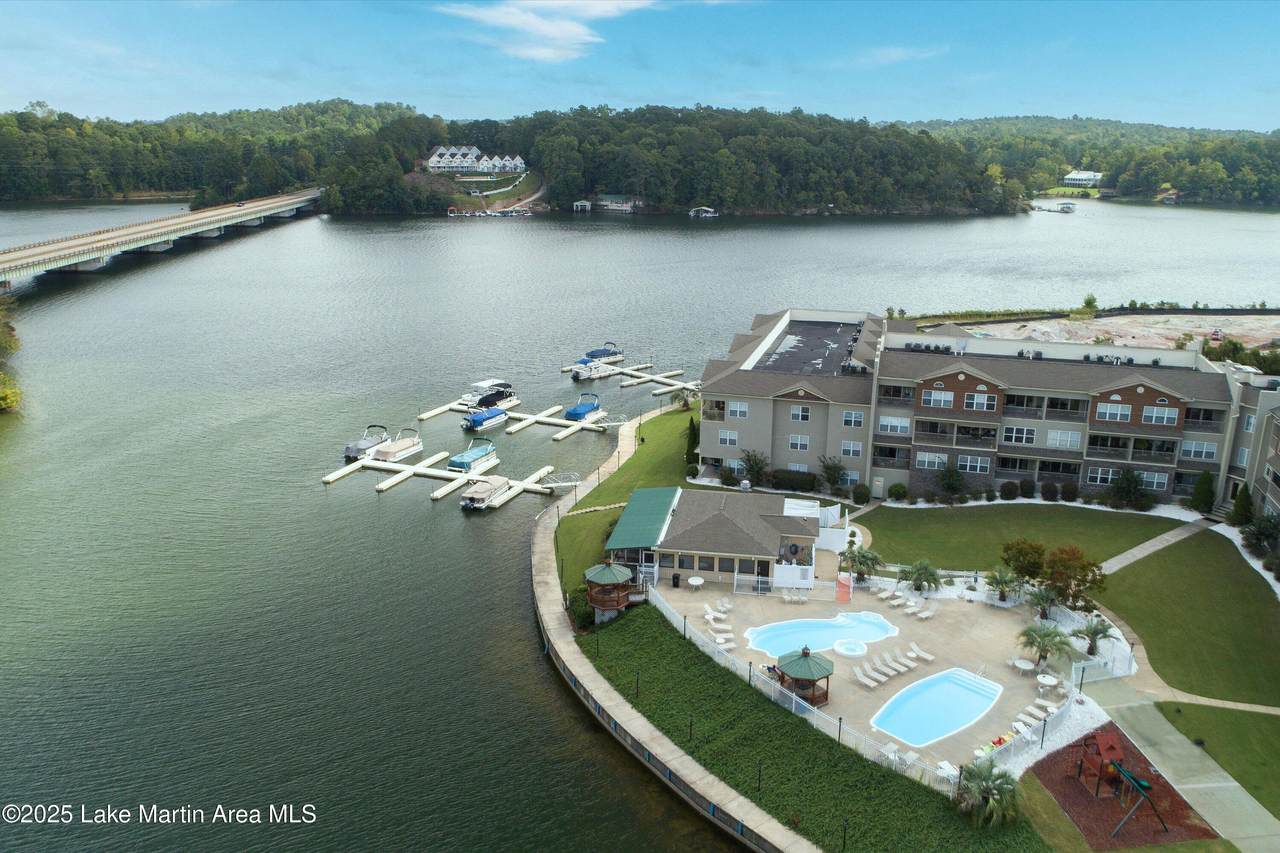 189 Williams Rd. Unit E3 Rd - Photo 1